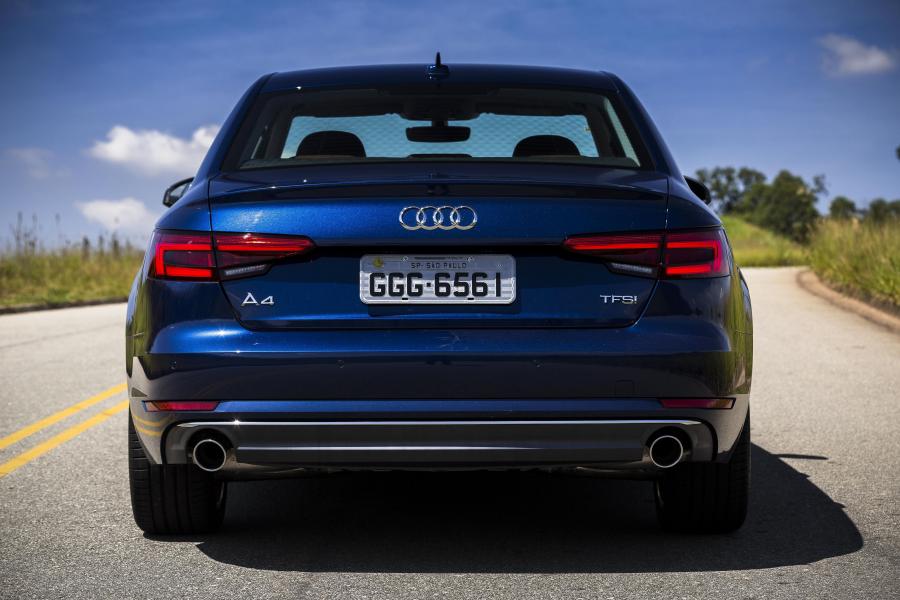  Audi A4 2.0 TFSI (B9) 2016 года  (LA) (фото 25 из 30)